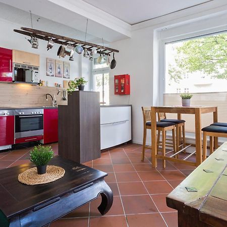 Gaestezimmer I Einzelzimmer Mit Gemeinschaftsbad Und Gemeinschaftskueche Хемніц Екстер'єр фото